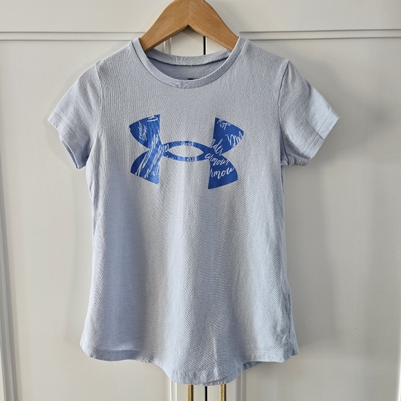 UNDER AMOUR | 3 for 1 girls tees - Picture 6 of 9